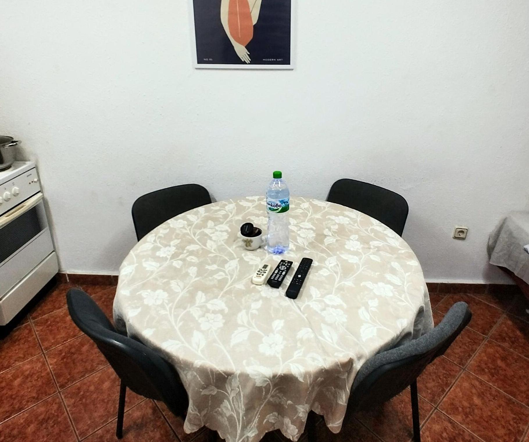 Ferienwohnung Center - Basic Flat - 10 Min To The Beach Burgas City Exterior foto